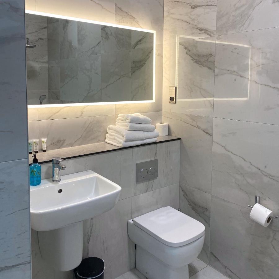 Hotel 21 Саутпорт Стая снимка